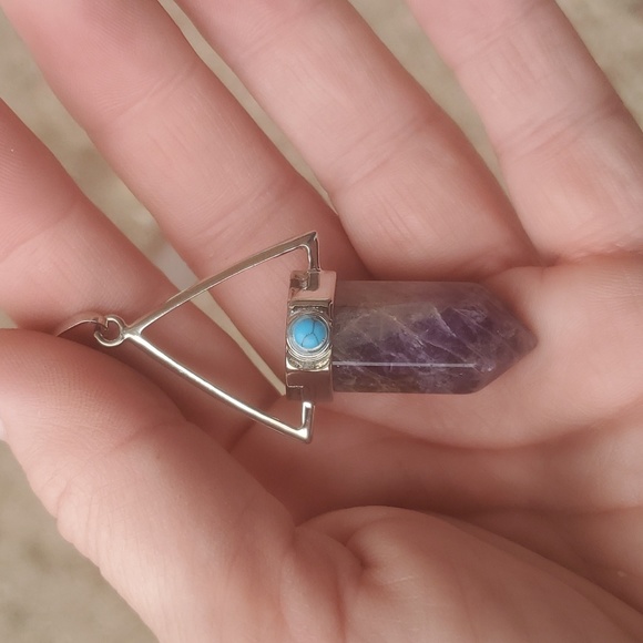 New Amethyst Hexagon Prism Magic Energy Healing Amulet Pendant. - Picture 4 of 10